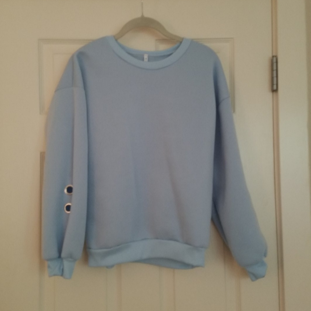 💙Baby blue long sleeve💙